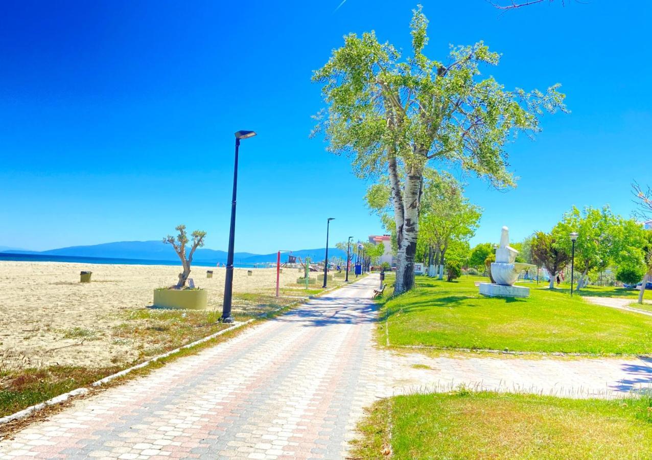 Apartment Radosevic Olympiakí Aktí Exterior foto